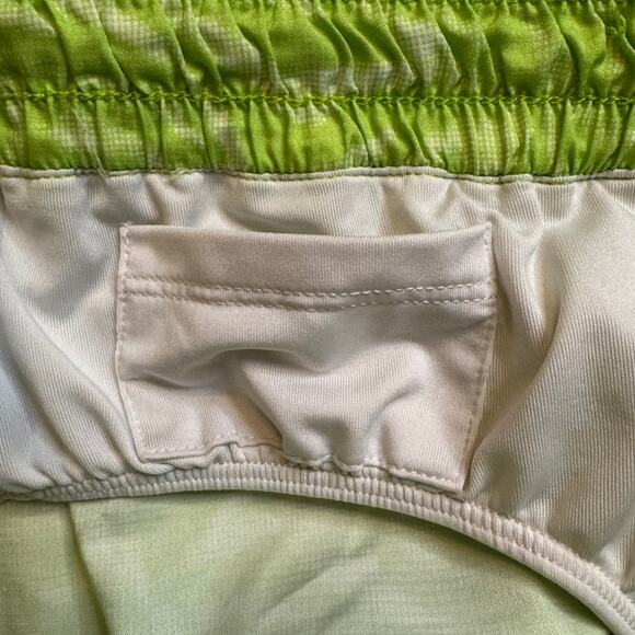 Juicy Couture Y2K Sport Neon Green Zebra Print Mesh Shorts Women’s Medium Lined - Picture 4 of 11